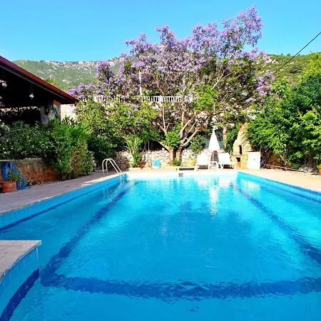 Taskonak 1 Villa Βίλα *